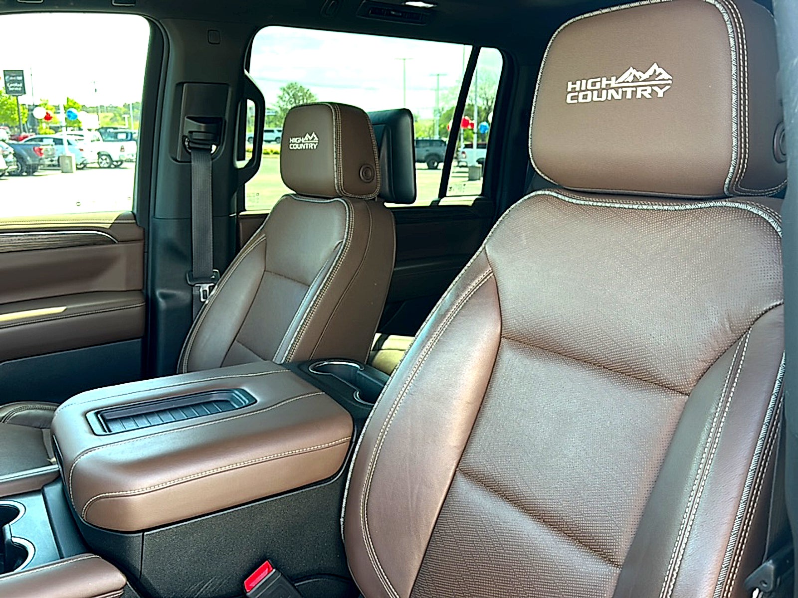 2023 Chevrolet Suburban High Country