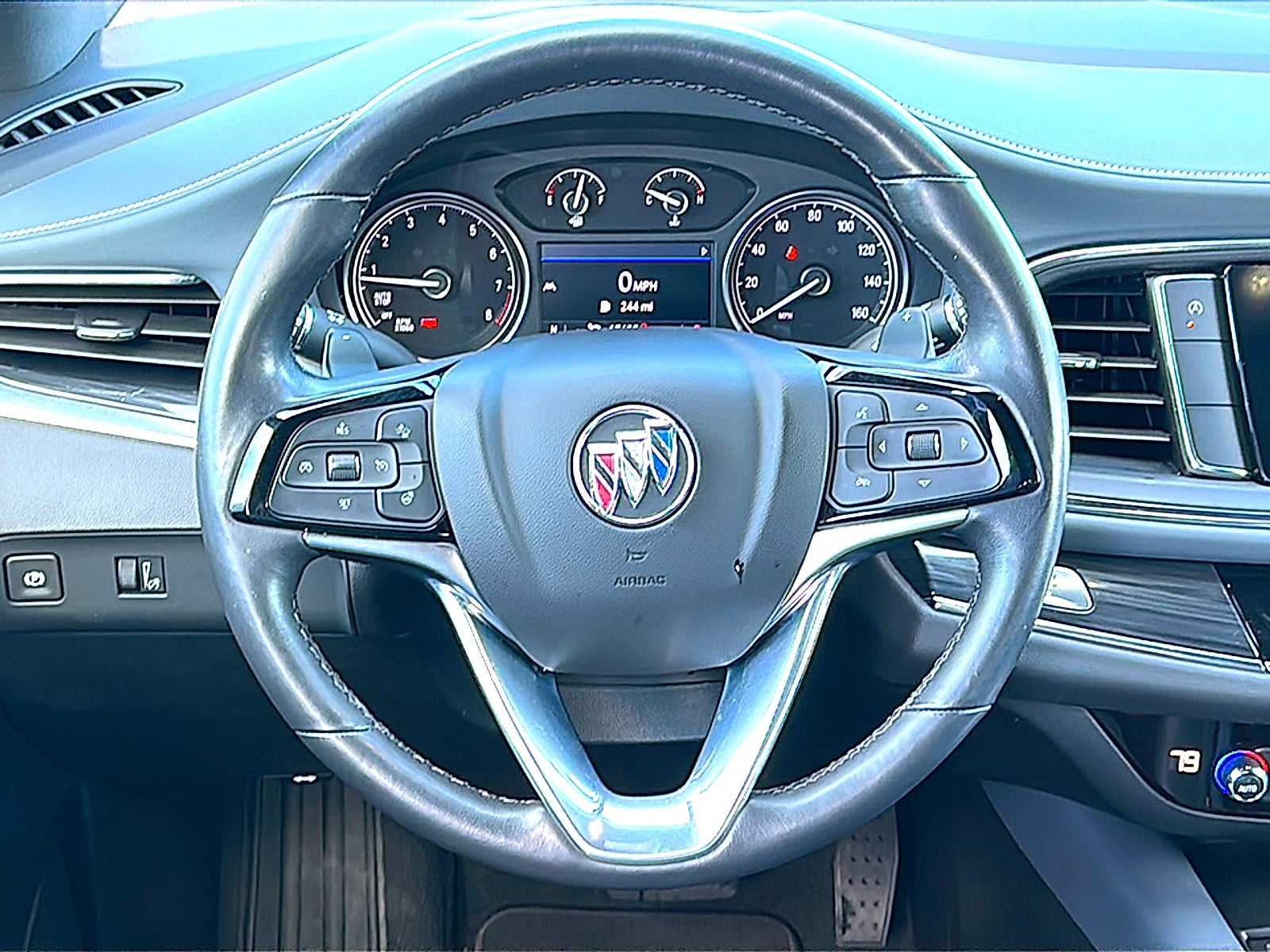 2024 Buick Enclave Essence