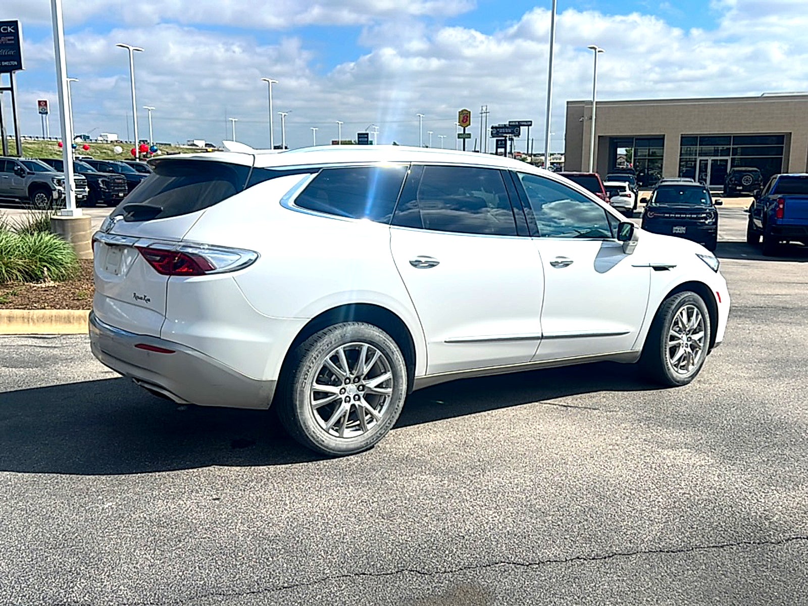 2022 Buick Enclave Premium