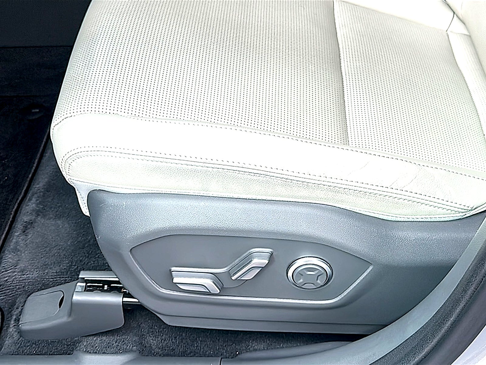 2025 Hyundai Santa Fe Hybrid Limited