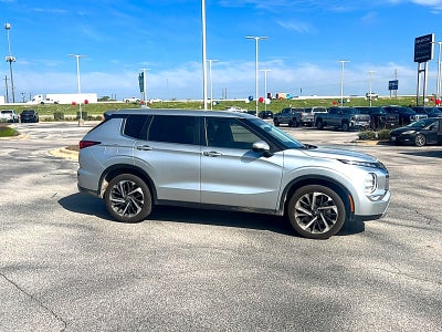 2023 Mitsubishi Outlander SE 2.5 2WD