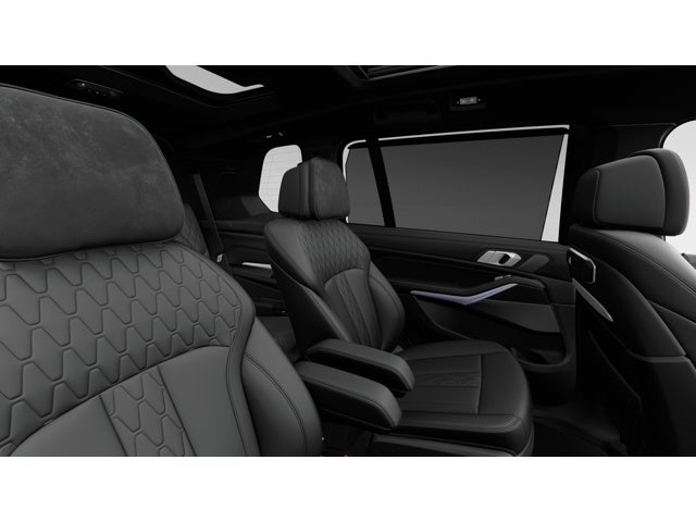 2027 BMW X7 M60i