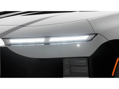 2027 BMW 740i 740i